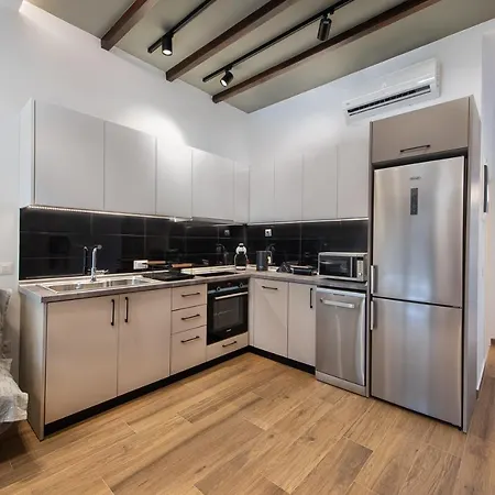 Kimia Luxury * Κολύμπια